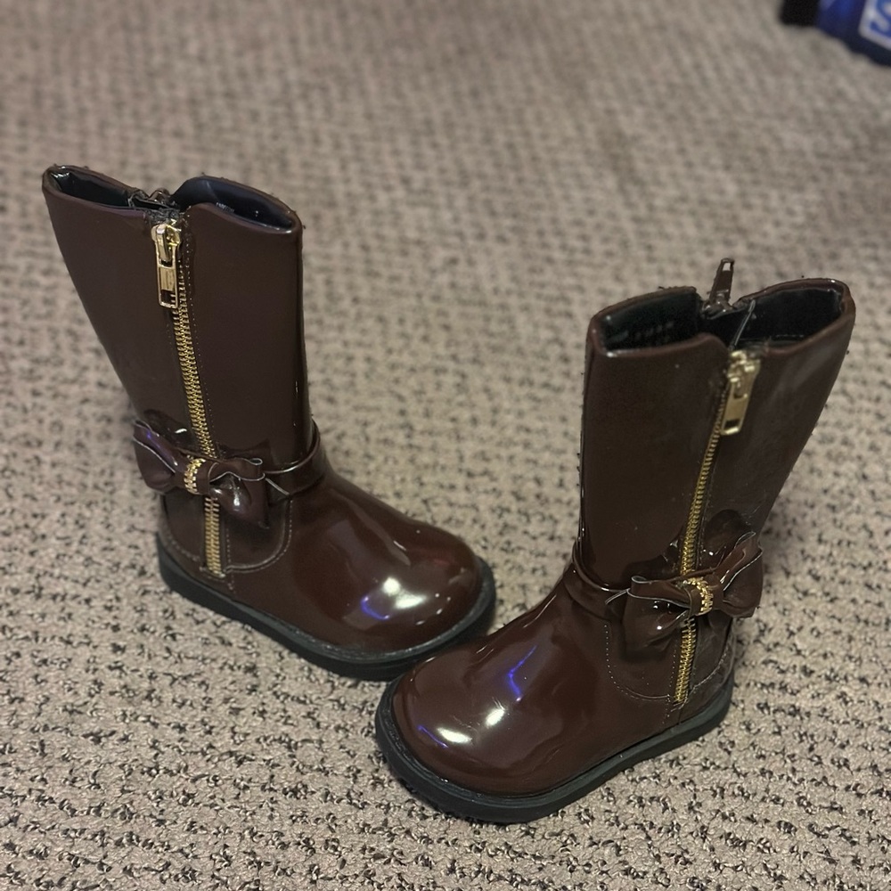 Toddler Tall Brown Patent Leather Boots with Bow